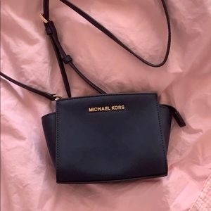 Michael Kors cross body